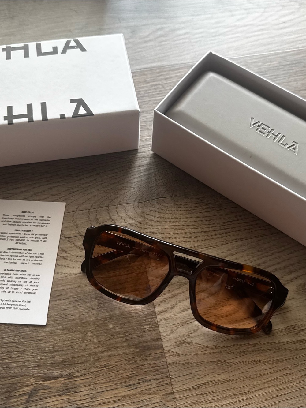 VEHLA Dixie Sunglasses in Chocolate Tortoise/Cinnamon